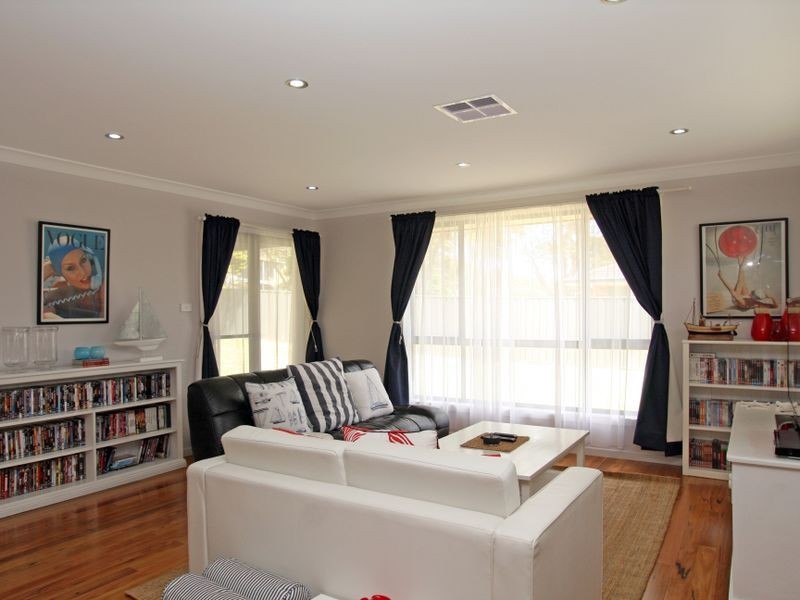 13 Voyager Avenue, Sussex Inlet NSW 2540