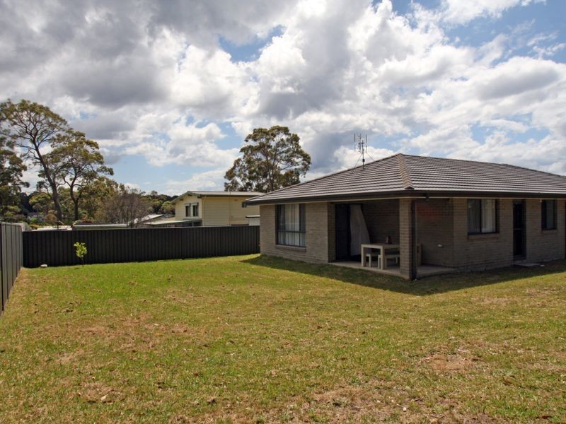 13 Voyager Avenue, Sussex Inlet NSW 2540