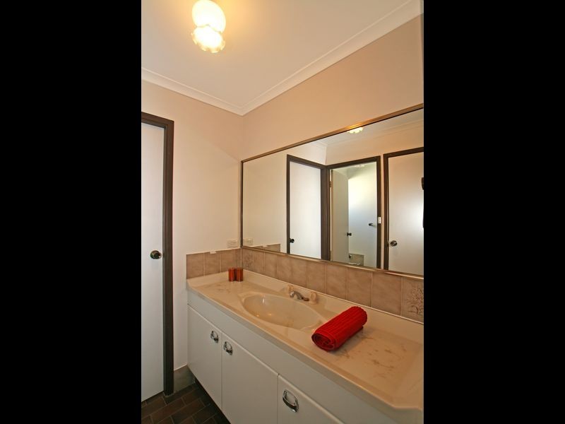 12 Finch Place, Sussex Inlet NSW 2540