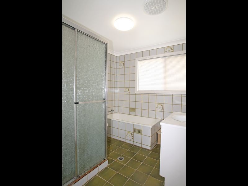 26 Suncrest Avenue, Sussex Inlet NSW 2540