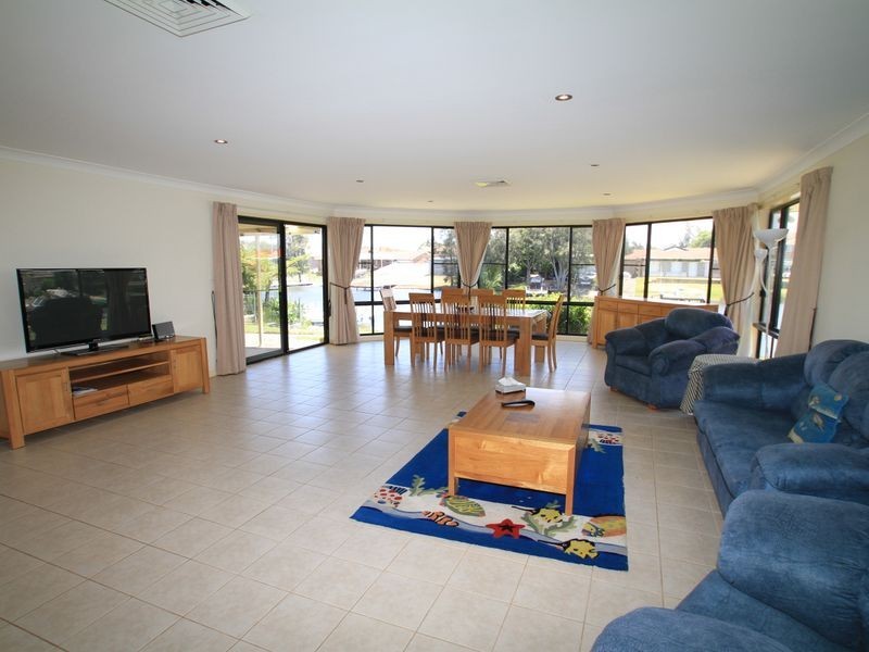 5 Ibis Place, Sussex Inlet NSW 2540