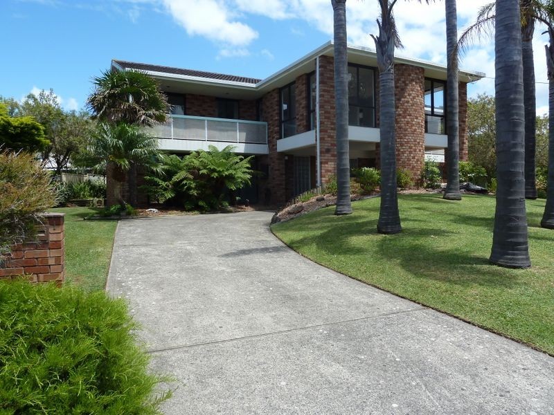 1 Myrniong Grov, Berrara NSW 2540
