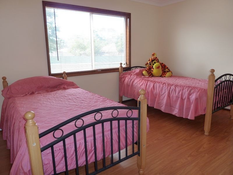 14 Ocean View Road, Sussex Inlet NSW 2540