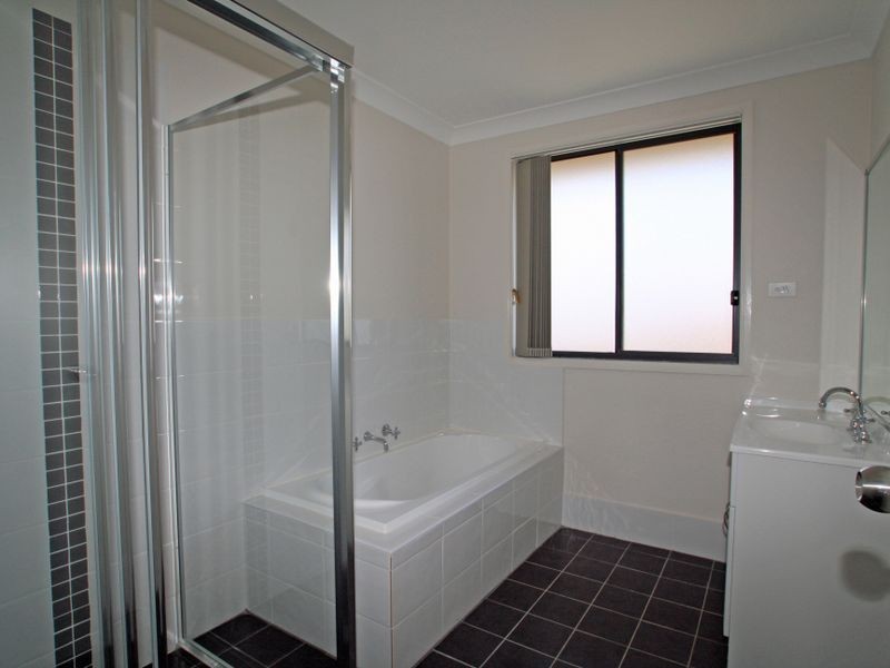 18 Ibis Place, Sussex Inlet NSW 2540