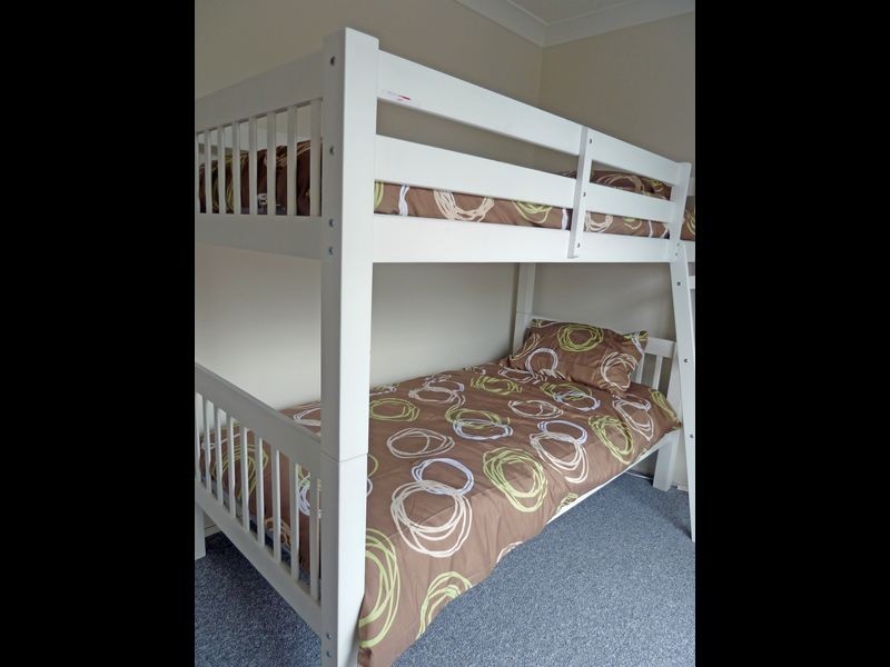 18 Ibis Place, Sussex Inlet NSW 2540