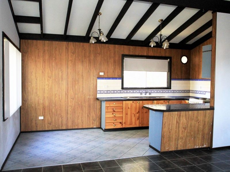 43 Government Road, Sussex Inlet NSW 2540