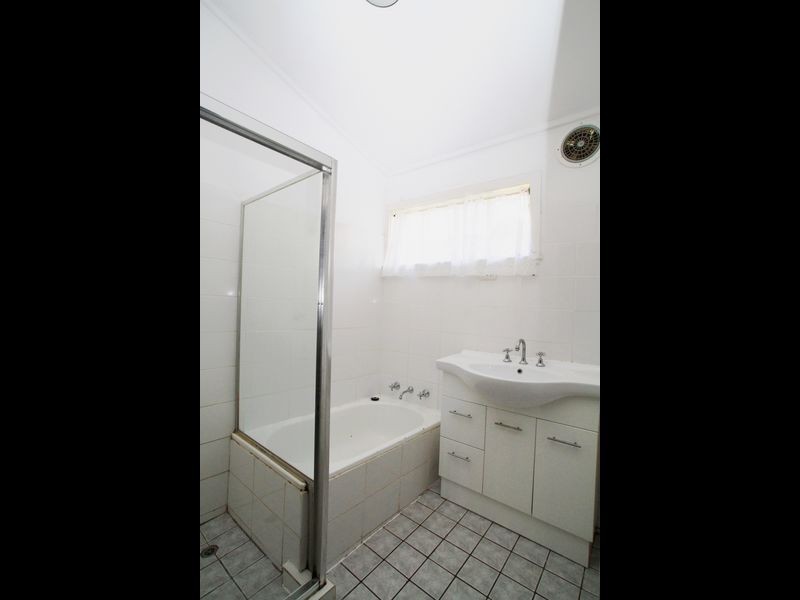 43 Government Road, Sussex Inlet NSW 2540