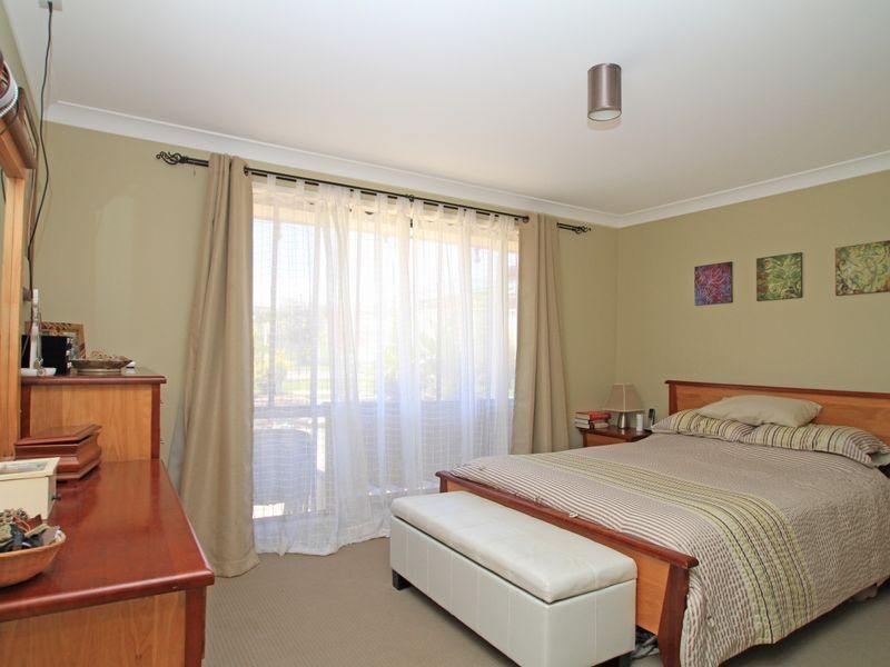 4 Buttonwood Close, Sussex Inlet NSW 2540