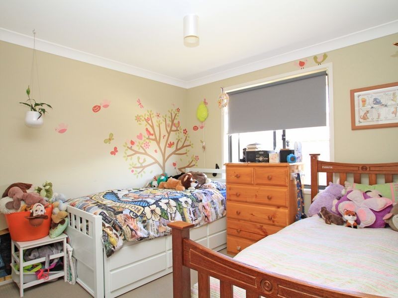 4 Buttonwood Close, Sussex Inlet NSW 2540