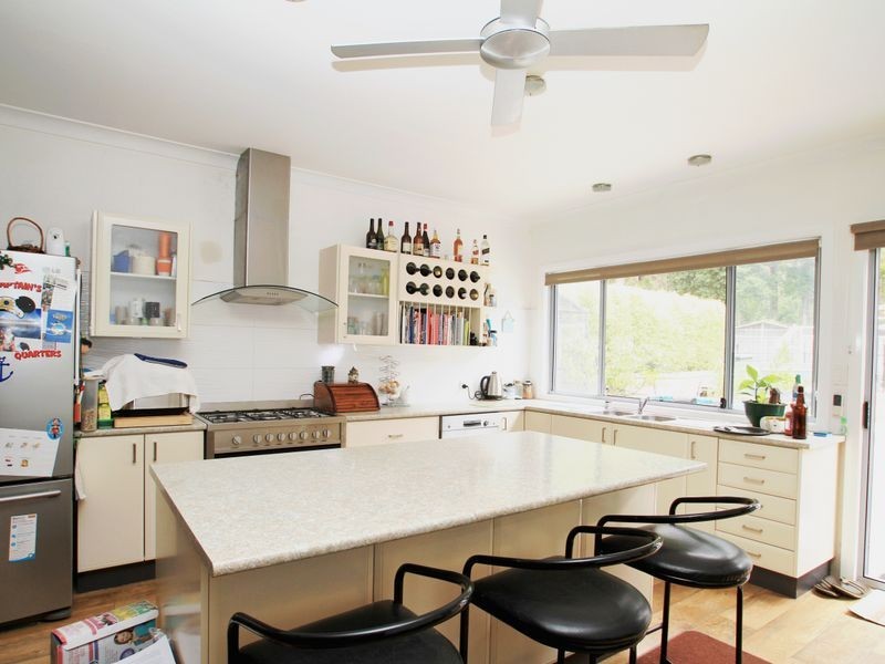 65 Lakehaven Drive, Sussex Inlet NSW 2540