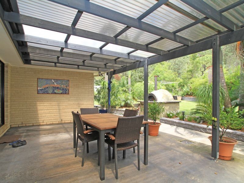 6 Wayfarer Drive, Sussex Inlet NSW 2540