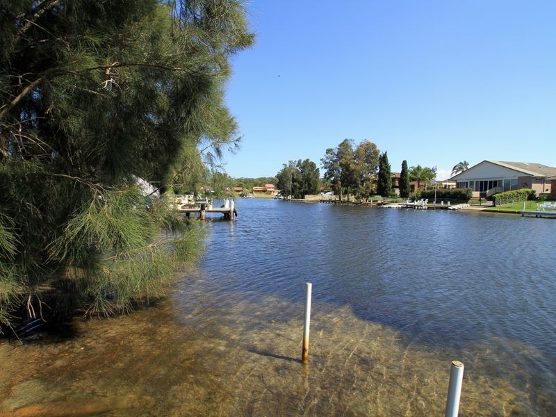 8 Ibis Place, Sussex Inlet NSW 2540