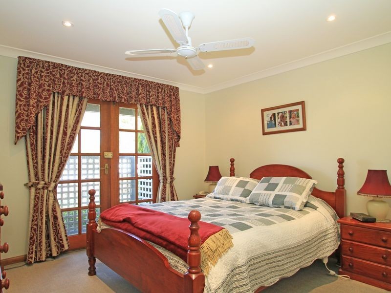 235 River Road, Sussex Inlet NSW 2540