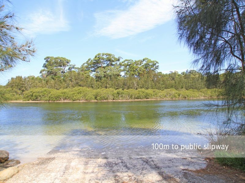 235 River Road, Sussex Inlet NSW 2540
