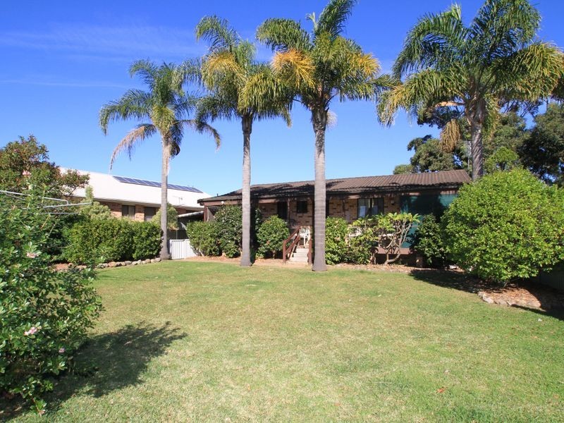 11 Jacana Close, Sussex Inlet NSW 2540