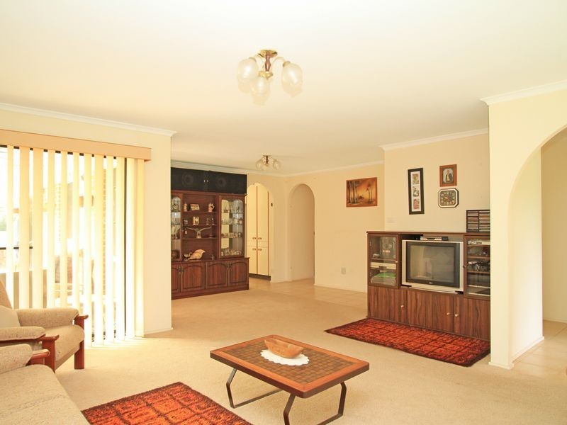 44 Thora Street, Sussex Inlet NSW 2540