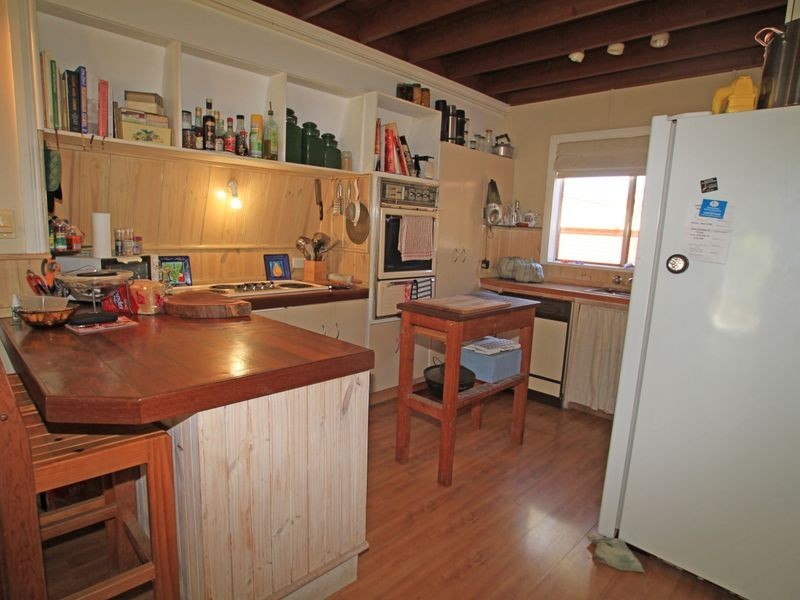 105 Lakehaven Drive, Sussex Inlet NSW 2540