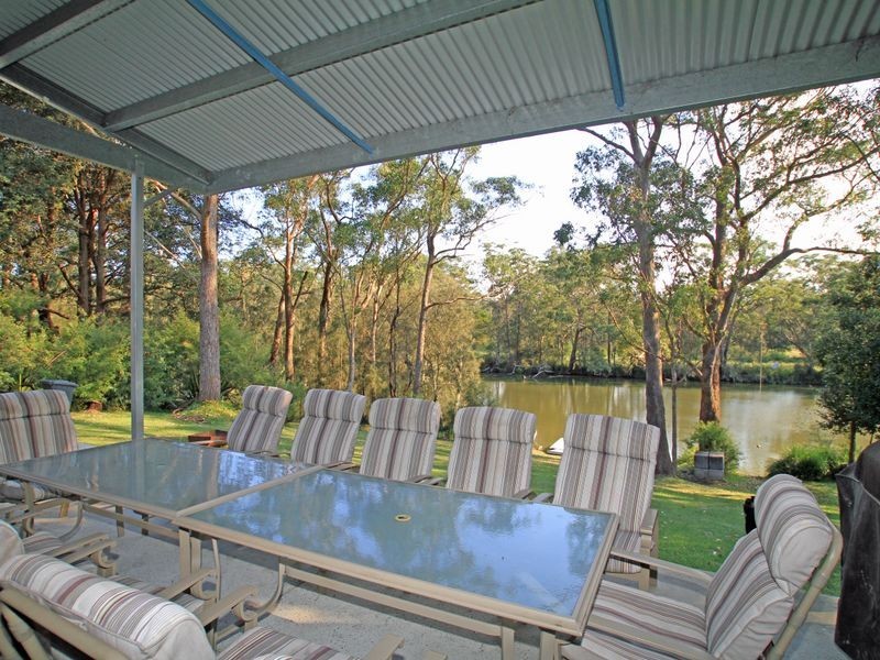 10 Bottle Brush Ave, Basin View NSW 2540