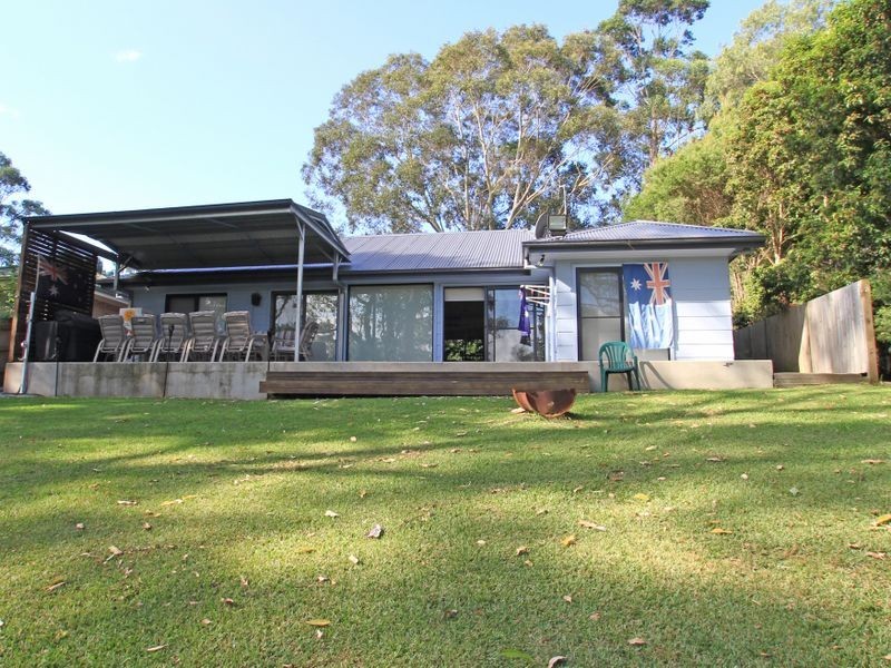 10 Bottle Brush Ave, Basin View NSW 2540