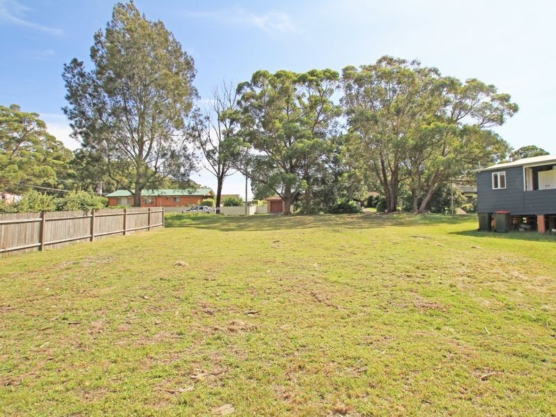 1 Blue Mist Close, Sussex Inlet NSW 2540