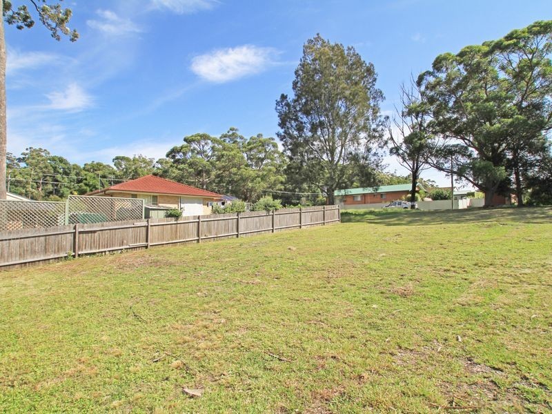 1 Blue Mist Close, Sussex Inlet NSW 2540