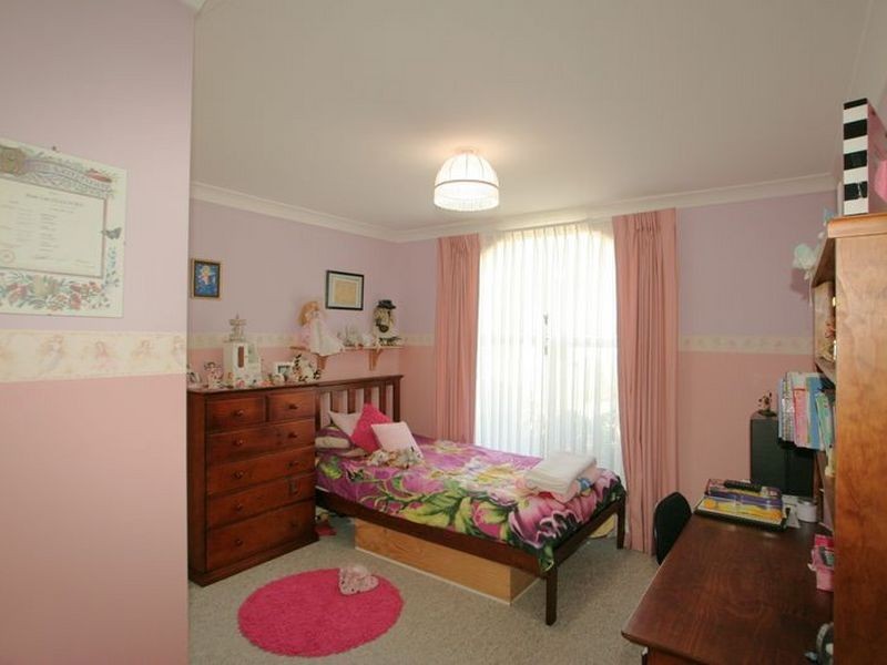 3 River Road, Sussex Inlet NSW 2540