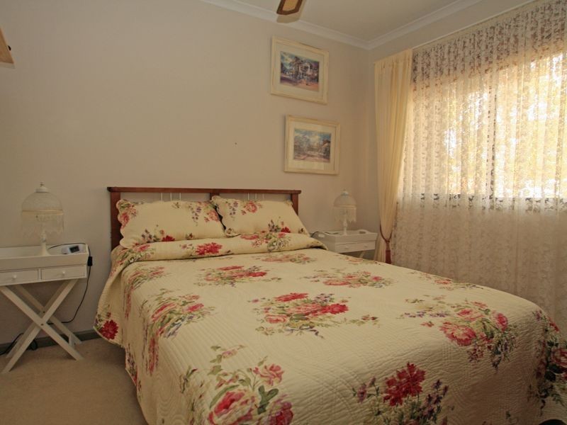 2/141 Jacobs Drive, Sussex Inlet NSW 2540