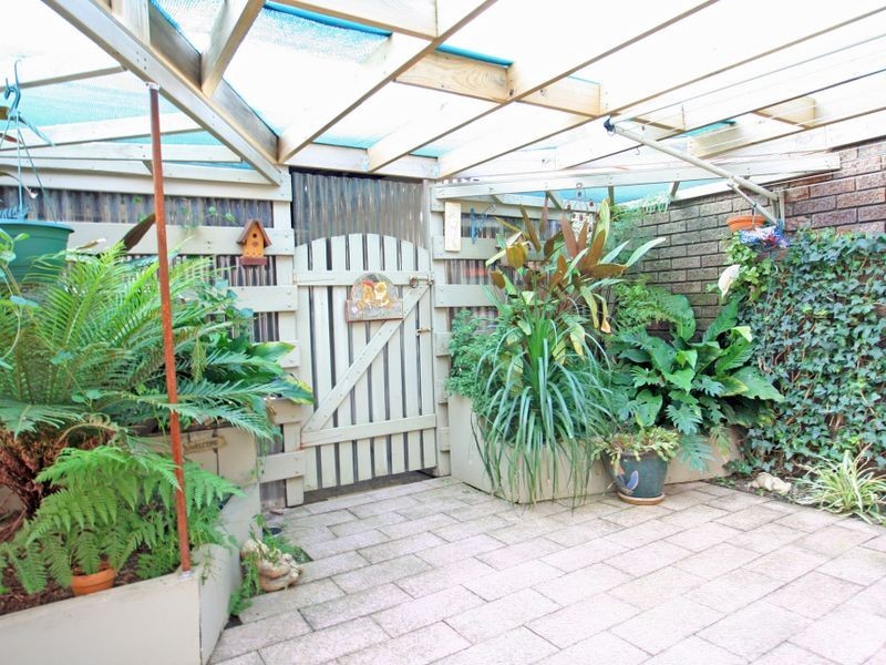 2/141 Jacobs Drive, Sussex Inlet NSW 2540