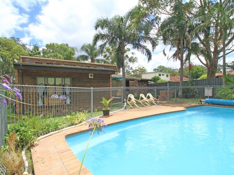 10 Inlet Avenue, Sussex Inlet NSW 2540