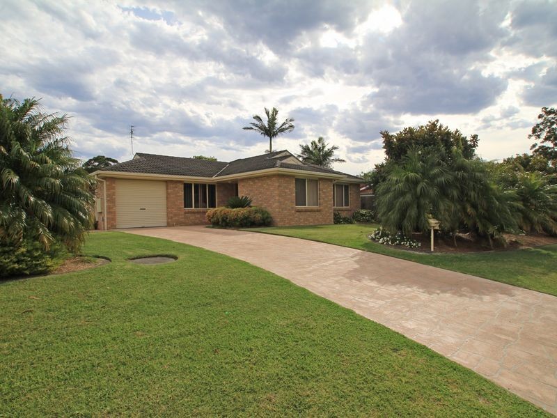2 Jacana Close, Sussex Inlet NSW 2540