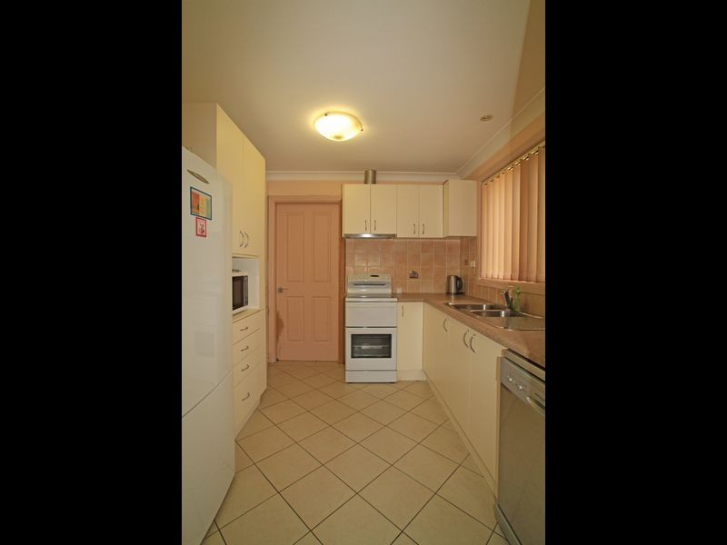 2 Jacana Close, Sussex Inlet NSW 2540