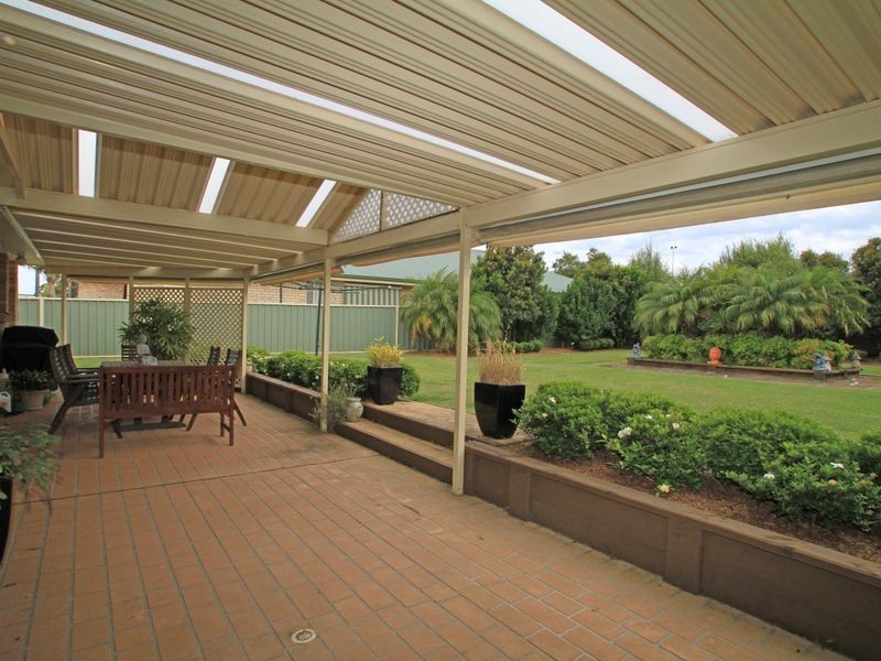 2 Jacana Close, Sussex Inlet NSW 2540