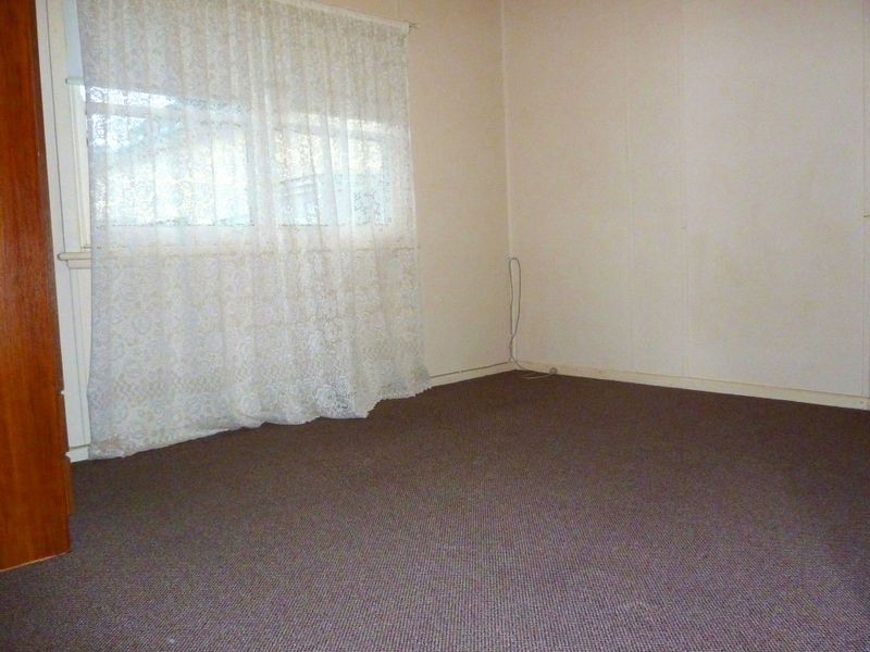 Nielson Lane, Sussex Inlet NSW 2540