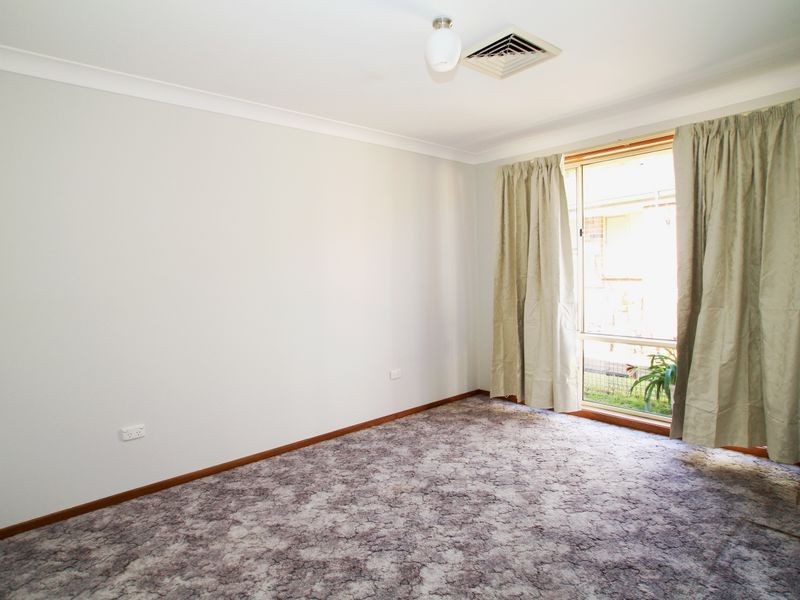 1 Sandpiper Way, Sussex Inlet NSW 2540