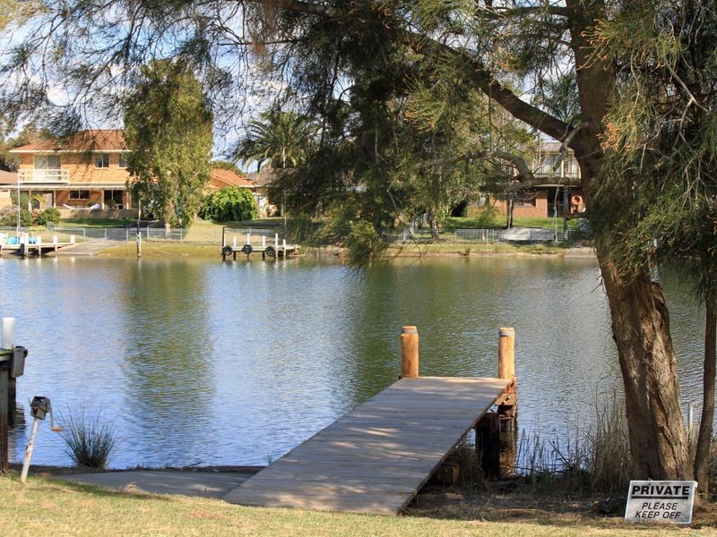 1 Sandpiper Way, Sussex Inlet NSW 2540
