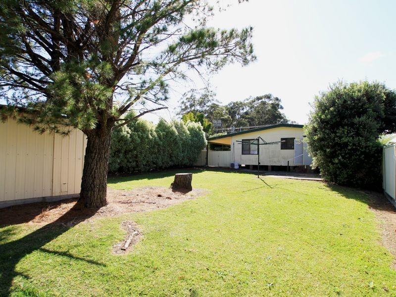 49 Tradewinds Avenue, Sussex Inlet NSW 2540