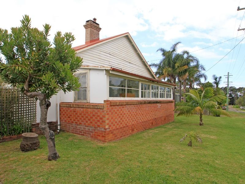 2 Christine Street, Sussex Inlet NSW 2540