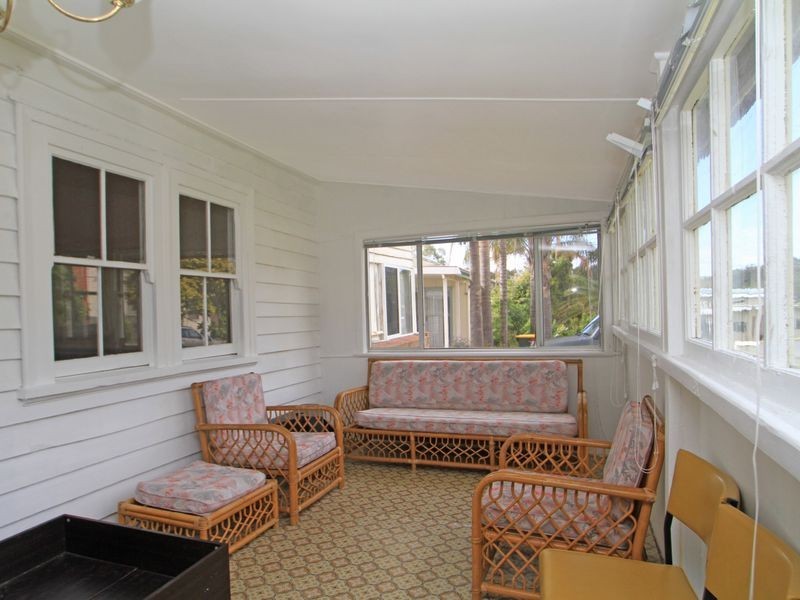 2 Christine Street, Sussex Inlet NSW 2540