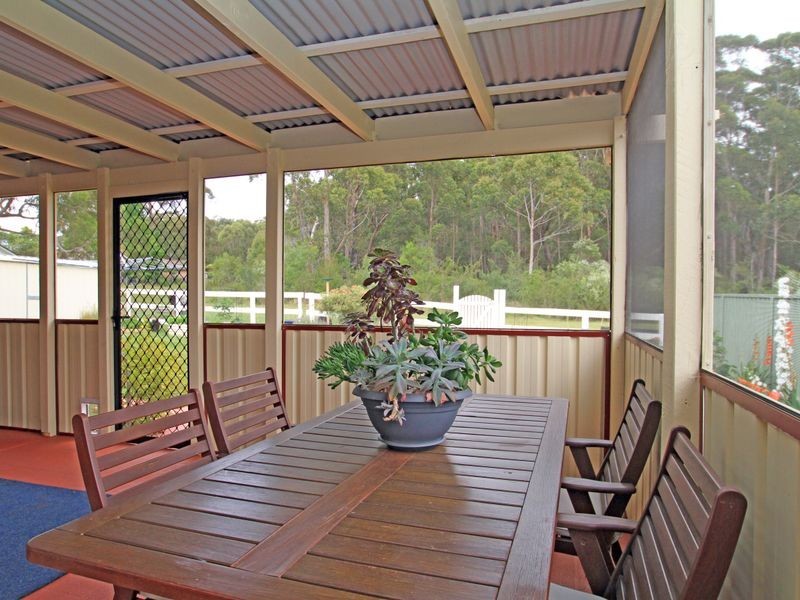 7 Lakeshore Parade, Sussex Inlet NSW 2540