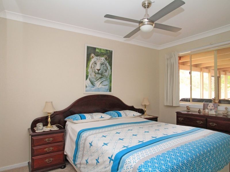 7 Lakeshore Parade, Sussex Inlet NSW 2540