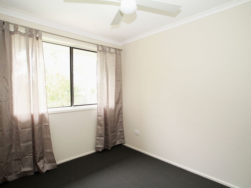 8 Blue Mist Close, Sussex Inlet NSW 2540