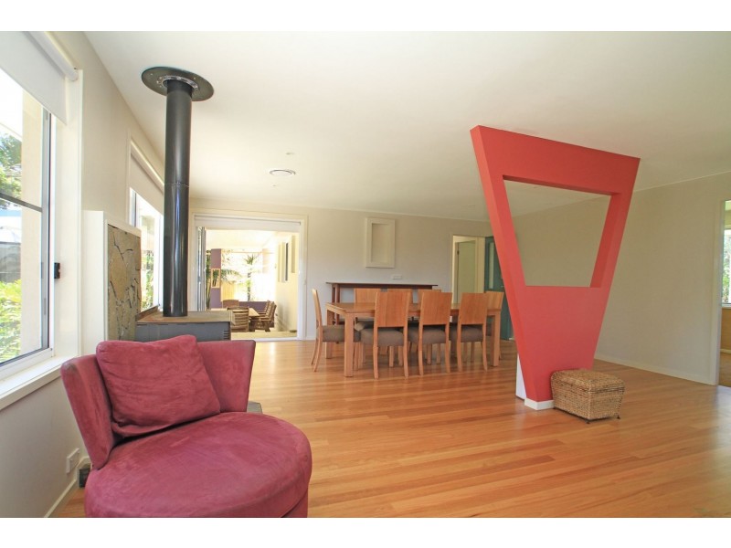 11 Myrniong Grove, Berrara NSW 2540