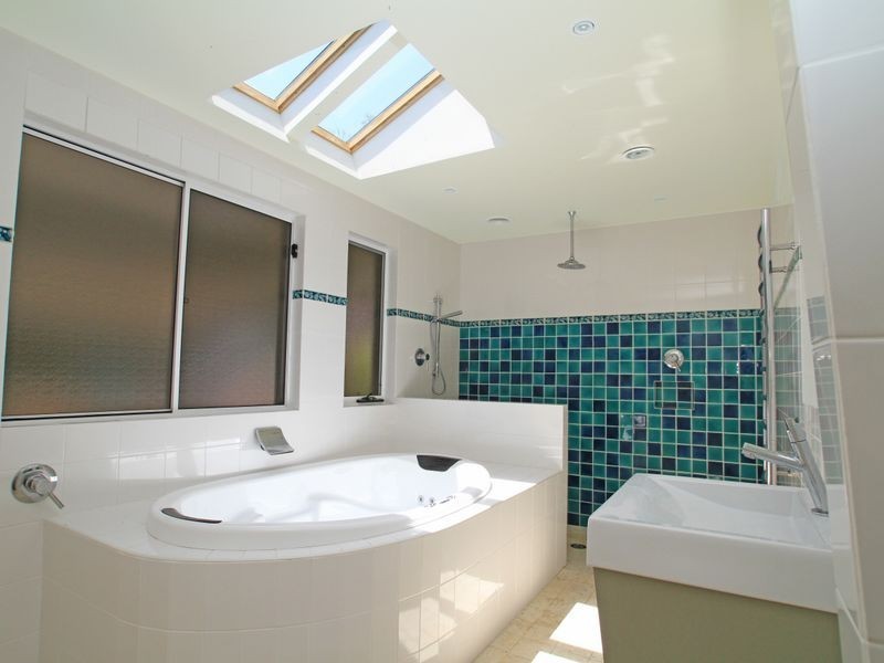 11 Myrniong Grove, Berrara NSW 2540