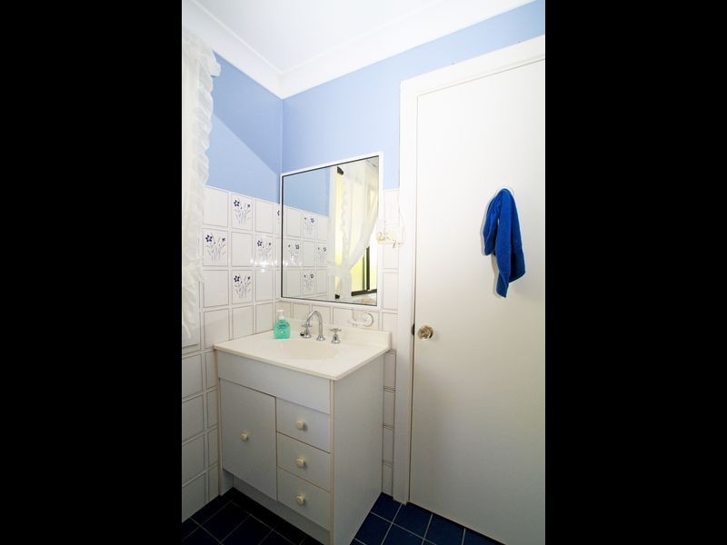 55 Ray Street, Sussex Inlet NSW 2540