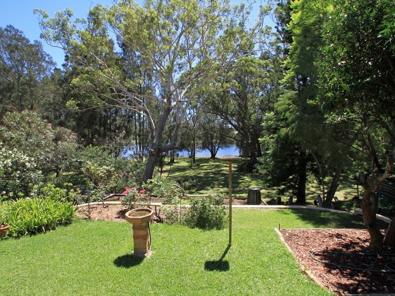 55 Ray Street, Sussex Inlet NSW 2540