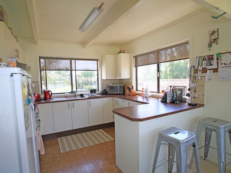 7 Lakehaven Drive, Sussex Inlet NSW 2540