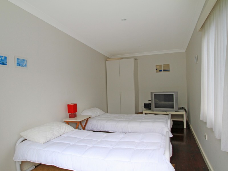 16 Surfway Avenue, Berrara NSW 2540