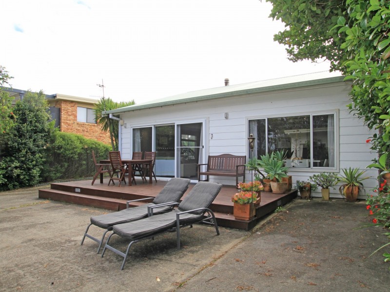 16 Surfway Avenue, Berrara NSW 2540