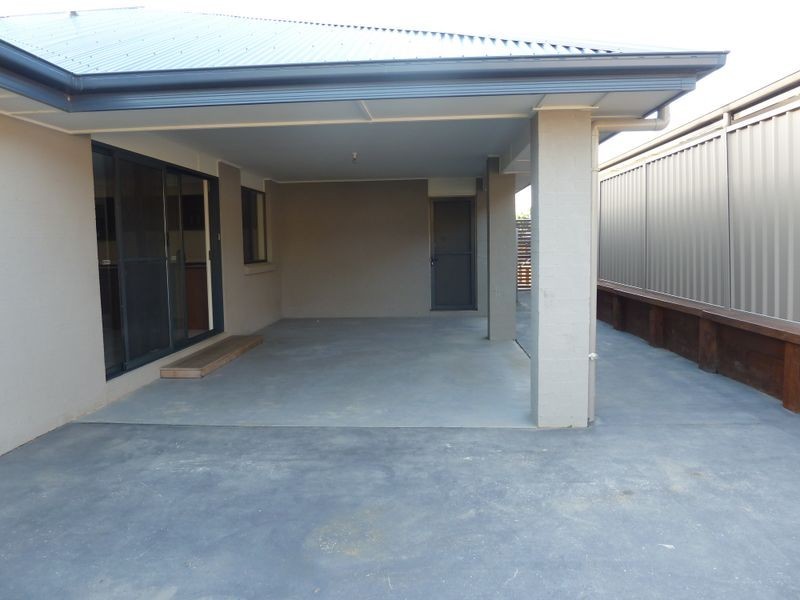 11 Seaberry Street, Sussex Inlet NSW 2540