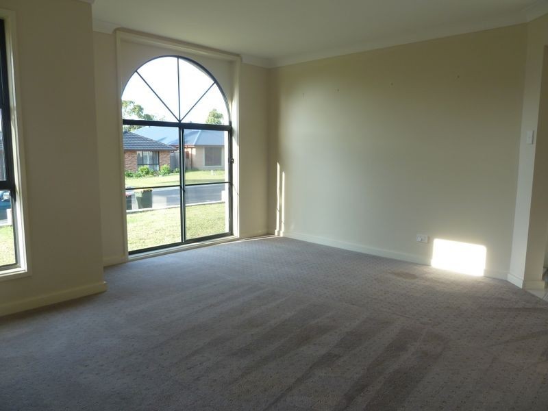 11 Seaberry Street, Sussex Inlet NSW 2540